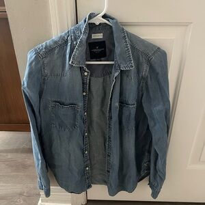 American Eagle Outfitters Light Blue Denim Shirt Jacket